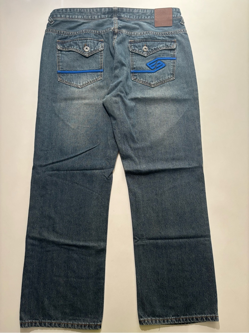 Faded dirt wash baggy embroidered Y2K enyce jeans